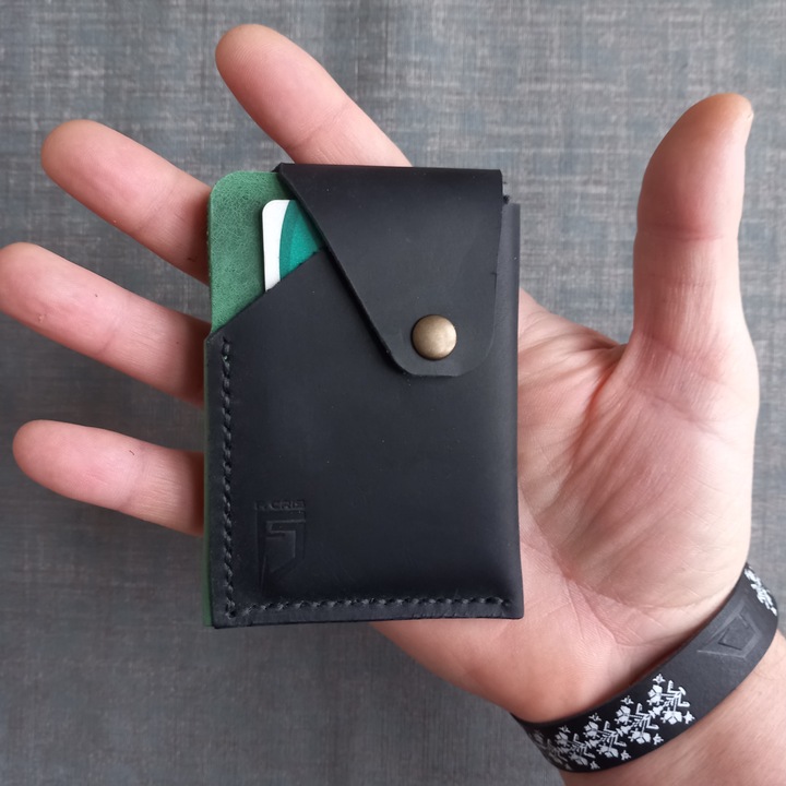 Portcard din piele F. CRIS, minimalist, inchidere capsa, multicolor, 10.5x7.5cm