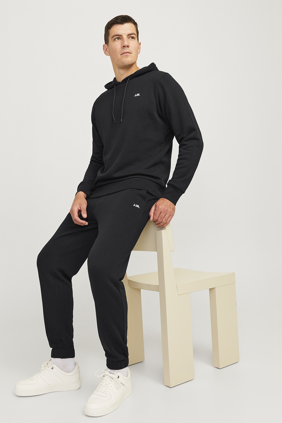 JJ REBEL, Pantaloni de trening cu croiala conica si snur, Negru, L