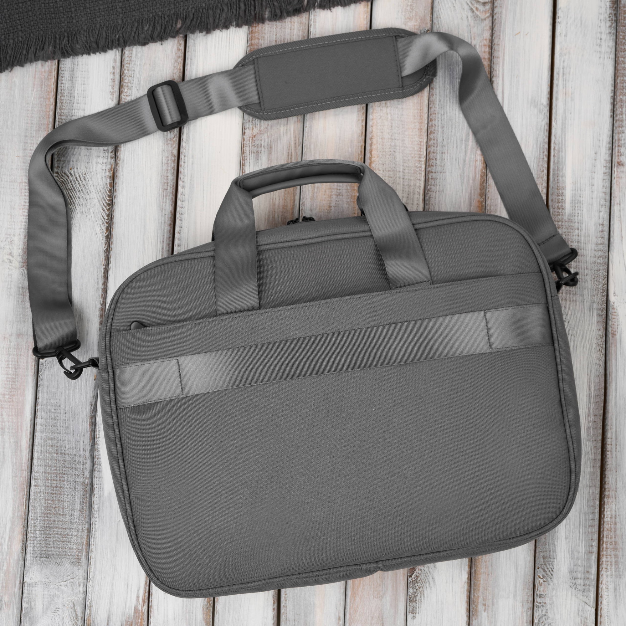Geantă pentru laptop Paolo Peruzzi AS-02-DGR, gri, dimensiuni 30x40x7cm, compartiment pentru laptop până la 15 "6"