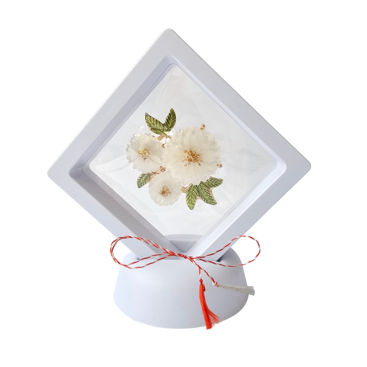 Brosa martisor Buchet de Flori Albe