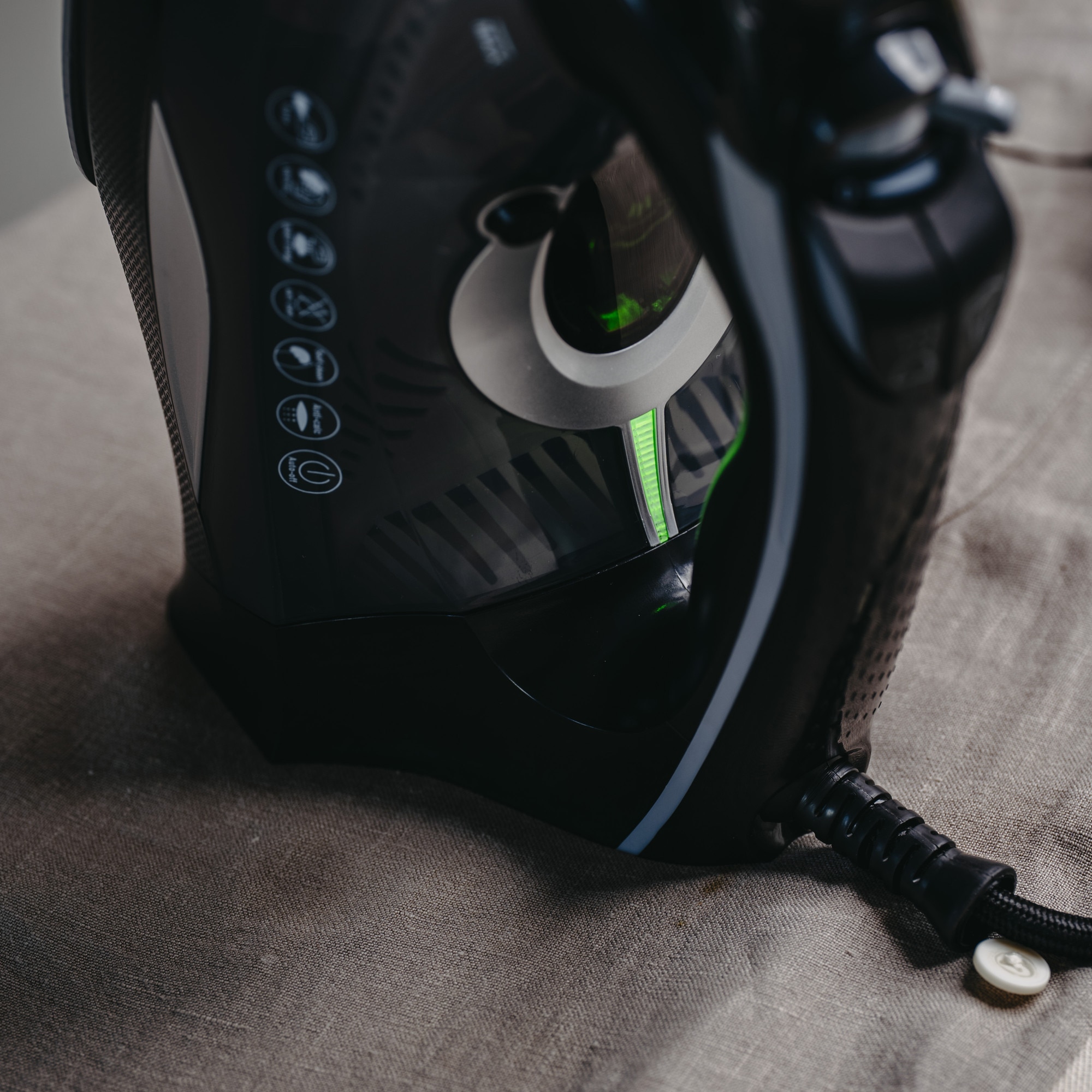 Set Fier De Calcat Adler AD5052, Talpa Ceramica, Putere 3100W, 24.6x12.6x11.5cm