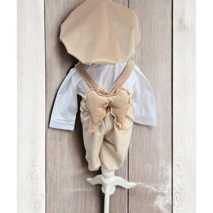 Costum botez baietel catifea crem cu aripi detasabile, set cu pantaloni, camasa tip body si botosei, 68 CM