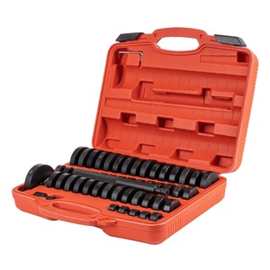 Scule profesionale pentru reparatii auto