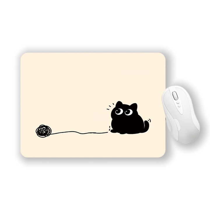Mousepad cu Pisica Neagra, 210x260x2mm, Design Dragut, Baza din Cauciuc Natural Antiderapant