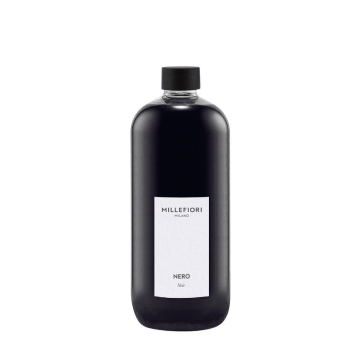 Millefiori Milano szobai illatosító, utántöltő 500 ml, fás-fűszeres illat, Nero