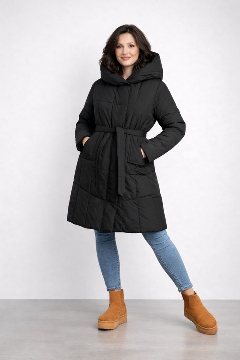 Geaca lunga matlasata, Negru