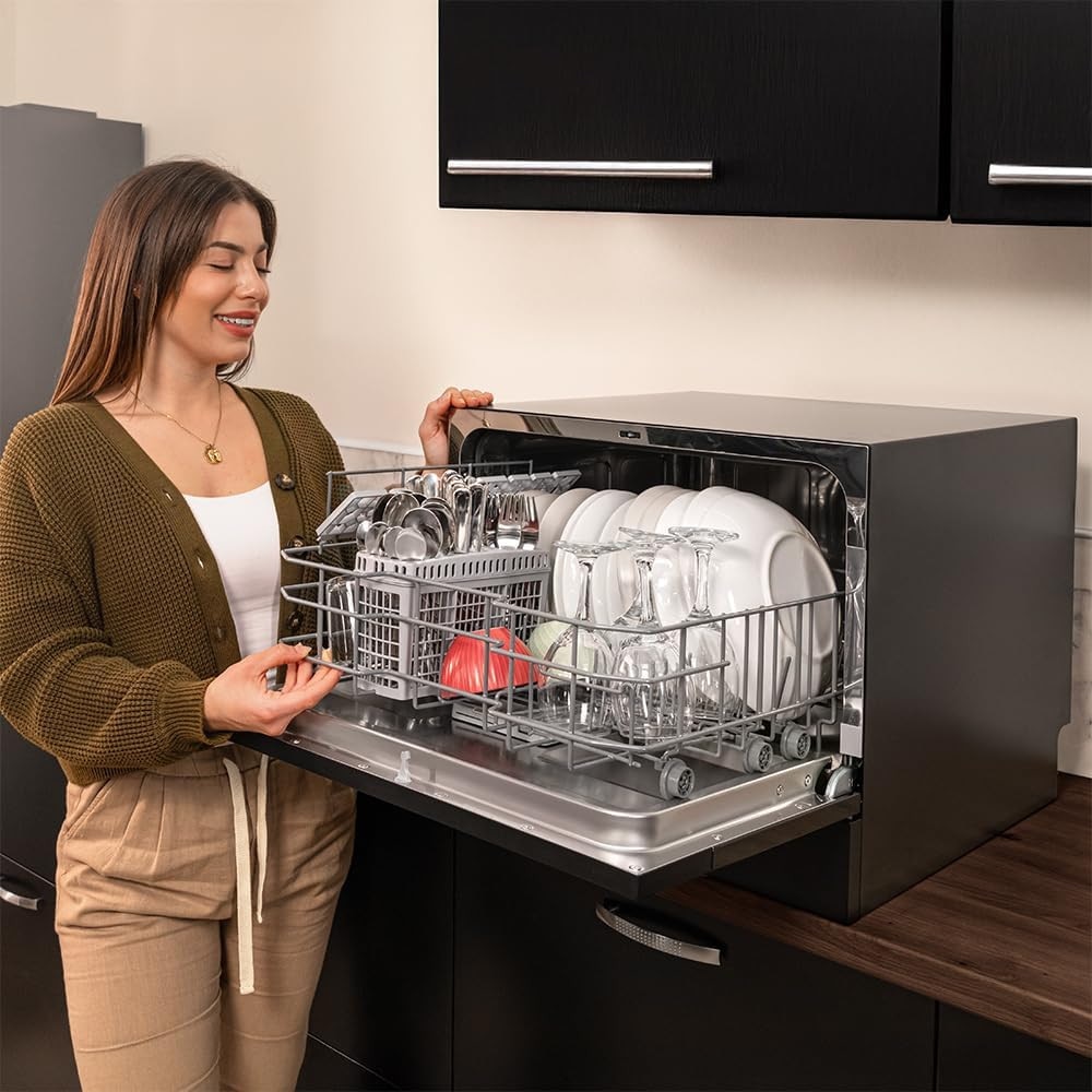 Mini masina de spalat vase incorporabila Cecotec, Bolero Aguazero Dark Mini, capacitate 6 seturi, 8 programe prestabilite, functie Dry+, temperatura max 70°C, functie antibacteriana Germ Shield, autocuratare, negru