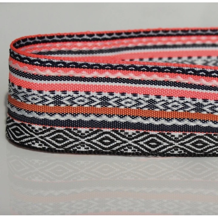 Цветна декоративна лента, 40мм ширина, 1 линеен метър