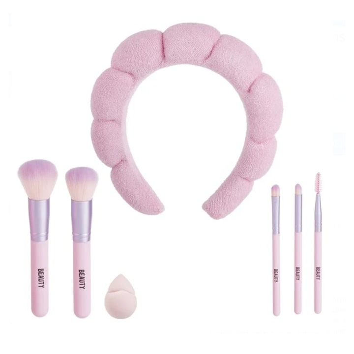 Set Machiaj cu 5 Pensule, Burete si Coronita, Roz