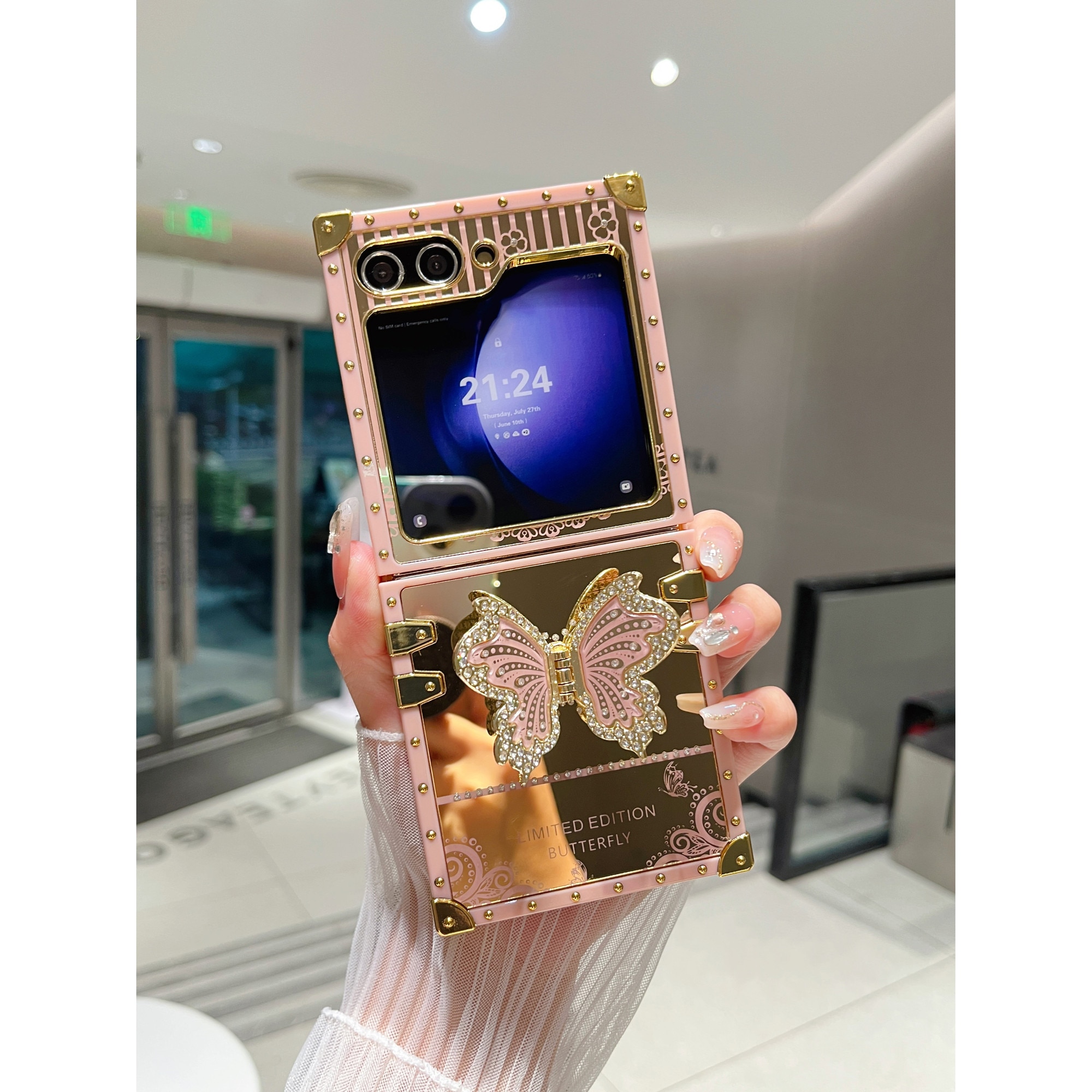 Husa pentru Samsung Galaxy Z Flip7, Protectie durabila din TPU, Protectie Integrala Anti-Soc, Design Durabil, LIXR-03EN®, Suport roz pentru fluturi，Roz