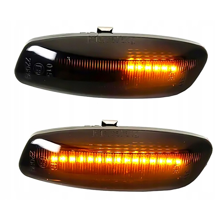 Комплект 2 странични LED мигачи, LED проектор, опушен, 15 LED, 9.6x3.3см