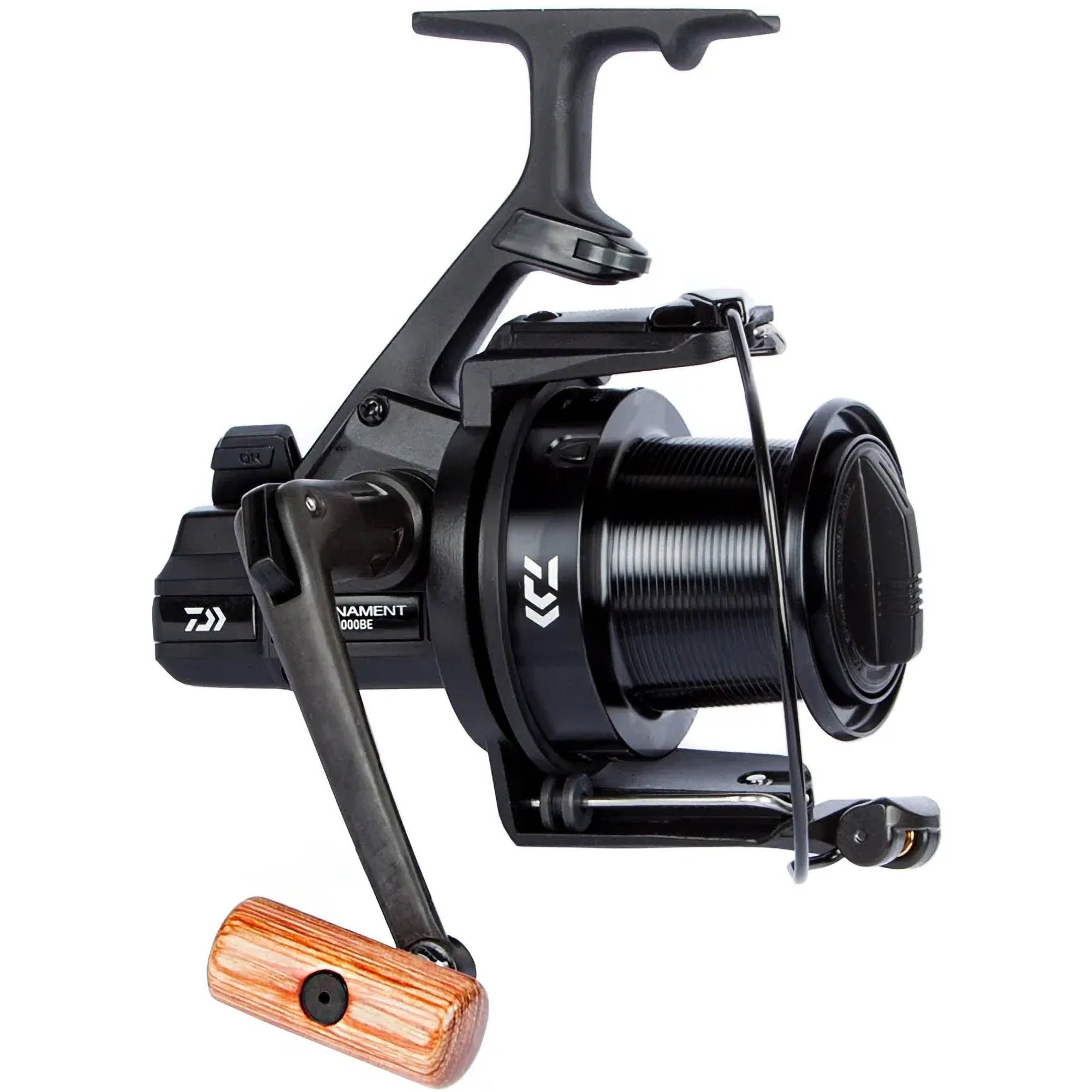 Mulineta Daiwa Tournament S 5000 BE, tambur big pit, frână