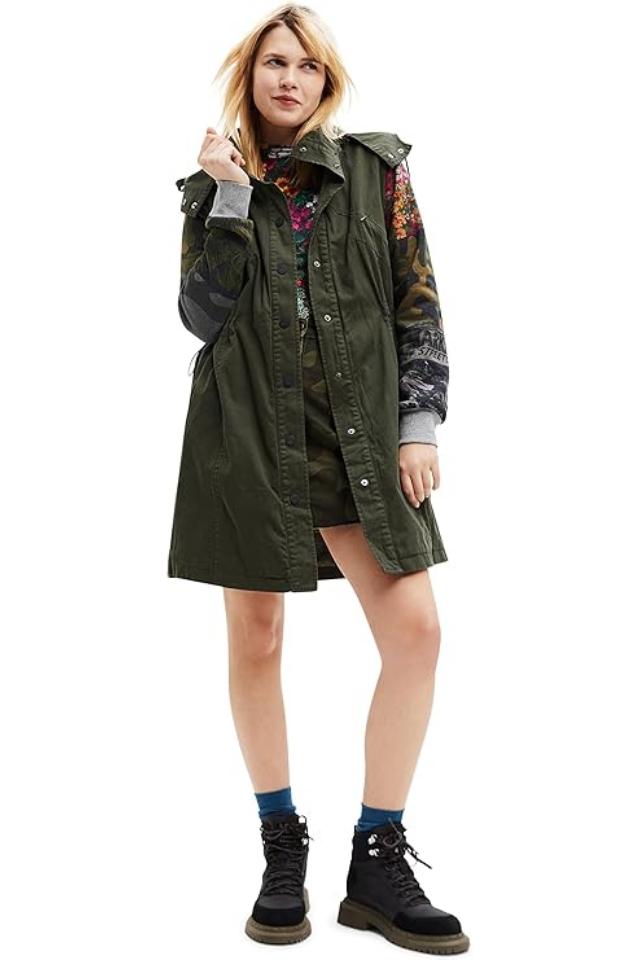 Jacheta Desigual XS, Verde, cu gluga detasabila, 22WWEWAG - eMAG.ro