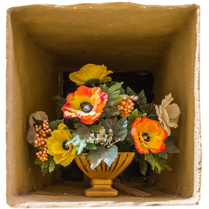 Autocolant Pentru Usi Si Perete, Wallfluent, Vaza de flori, Galben, 123x130 cm, Salon Si Dormitor, Finisaj Mat, 010120204810000289076