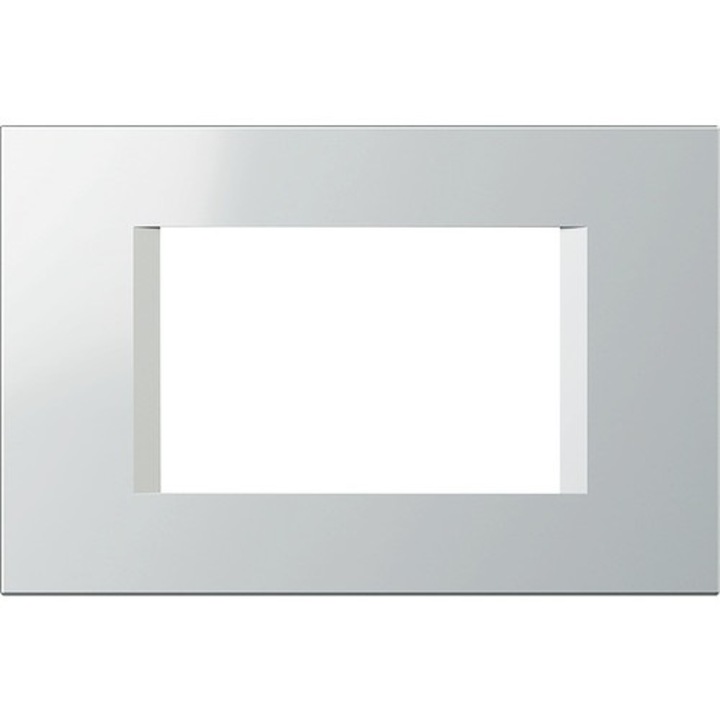 Rama aparataje TEM Line 3 modul, ezüst, modern design, méretek: 3x1cm