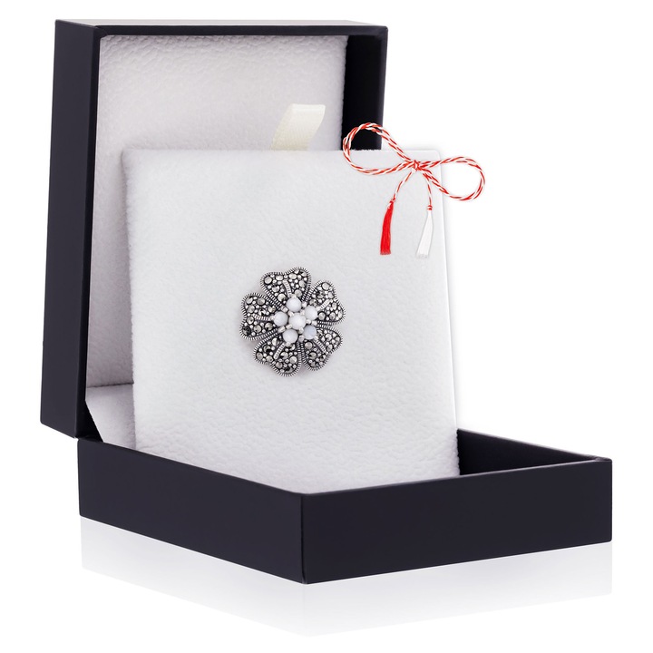 Brosa Argint 925 Floare cu Petale Inimioare - Moon Stone