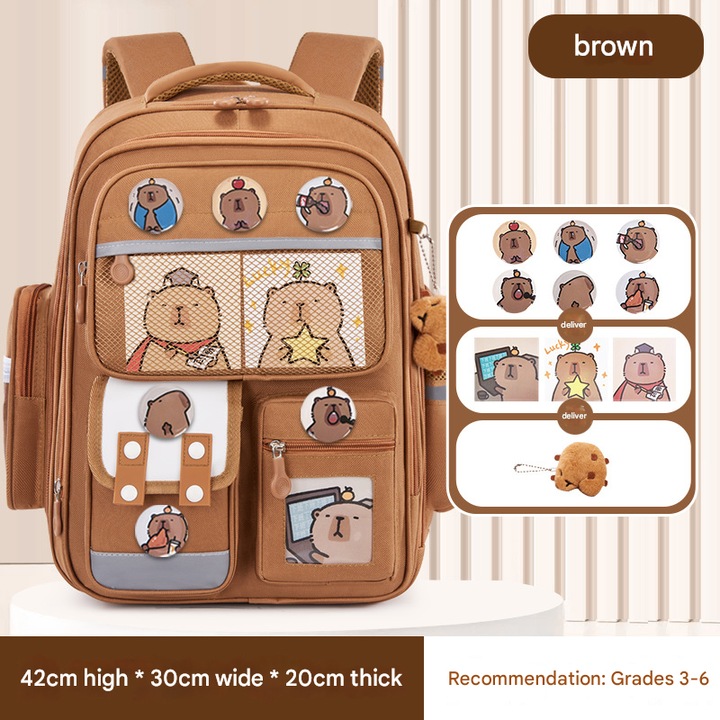 Iskolatáska Kapibara, uniszex, nagy kapacitású, barna, nagy méretű, kártyával, jelvénnyel és plüss játékkal.