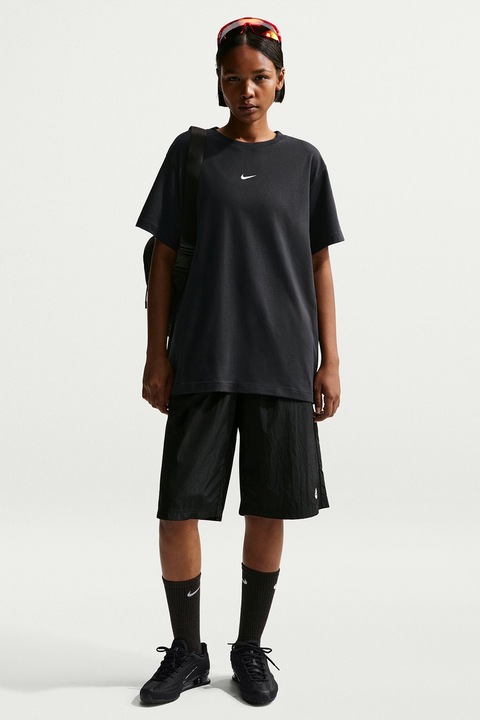 Nike, Bő fazonú póló kis logóval, Fekete/Fehér