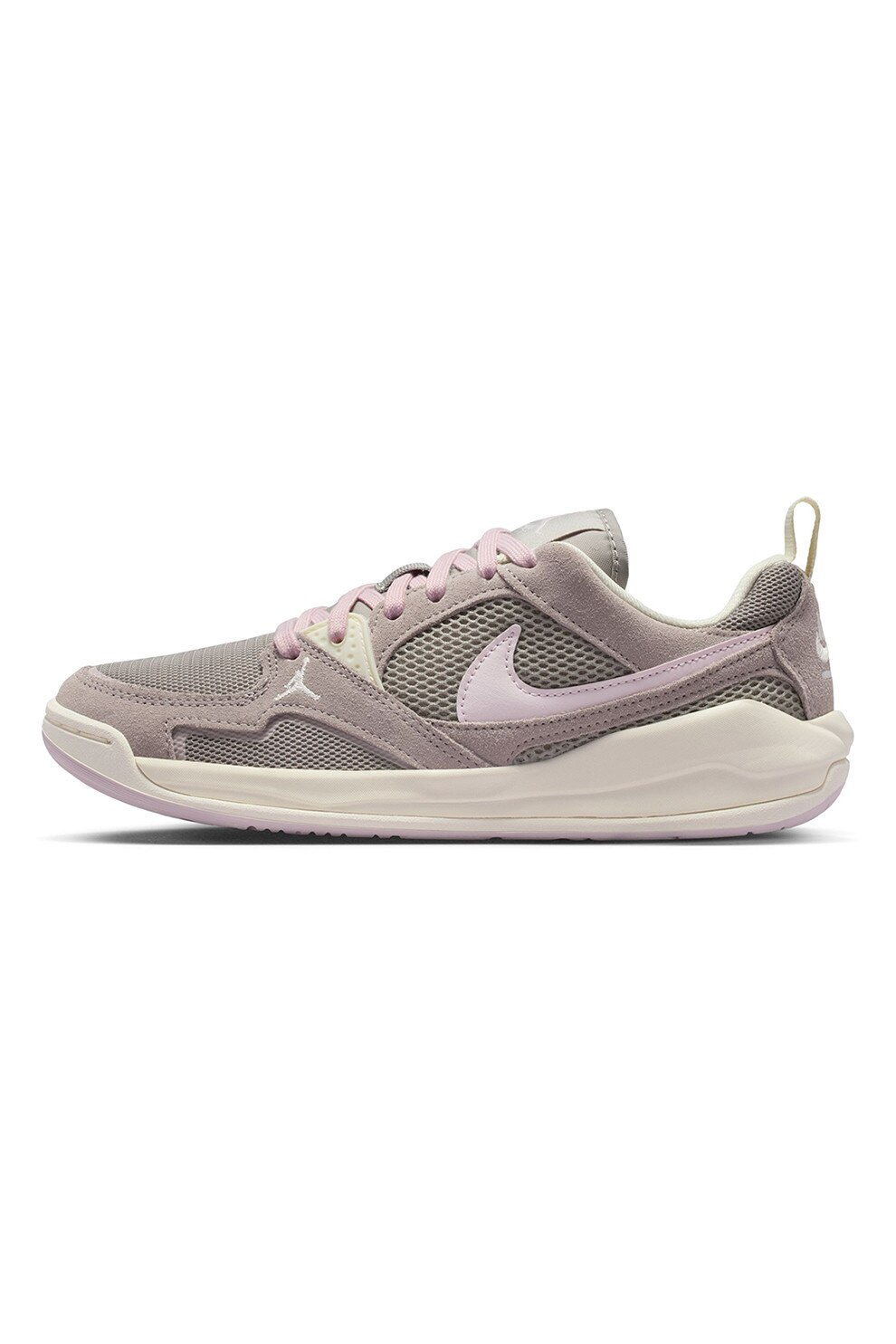 Nike, Pantofi Jordan Cmft pentru baschet, Alb fildes, Roz prafuit, 7