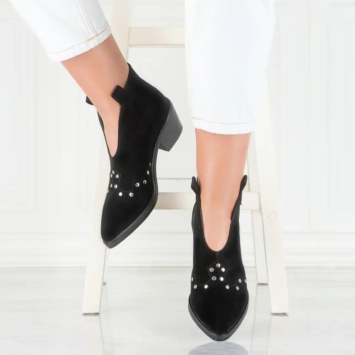 Ghete piele naturala Kaya