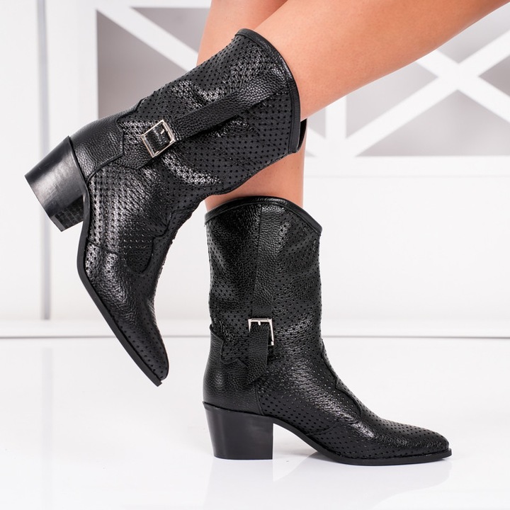 Ghete piele naturala perforata Miarma