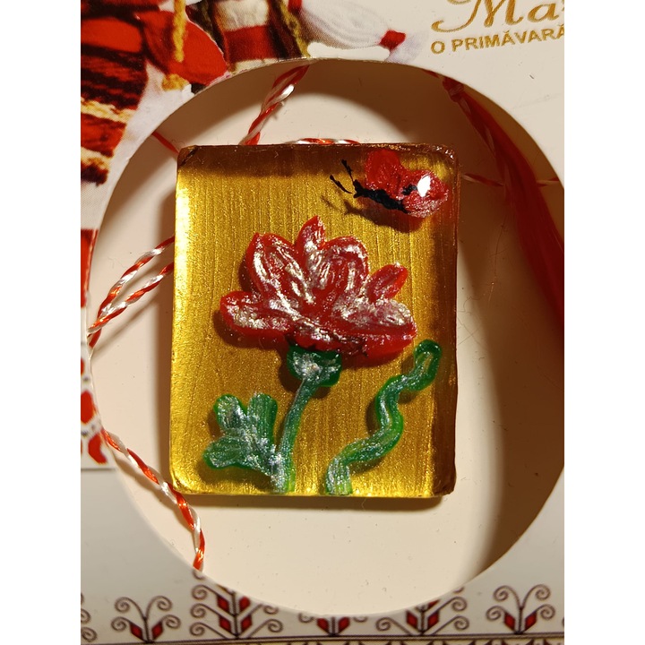 Martisor pictat manual pe sticla si rasina