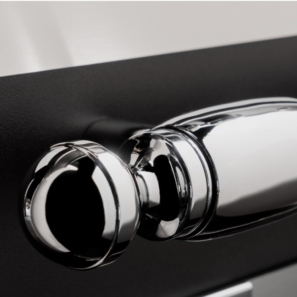 Aragaz cu plita pe gaz Bertazzoni, colectie Heritag, 90 cm, 6 arzatoare, cuptor electric, capacitate 103 litri, 11 moduri de gatire, temperatura reglabila, termometru cu sonda integrat, usa cu inchidere soft-close, clasa energetica A, negru mat