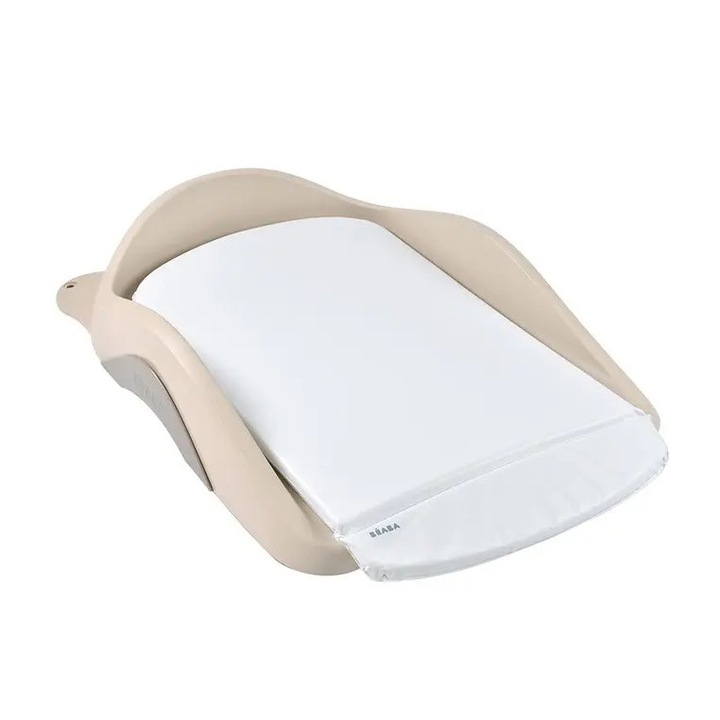 Маса за повиване, Beaba Camele'o Clay, 2 тави, лесна за пренасяне