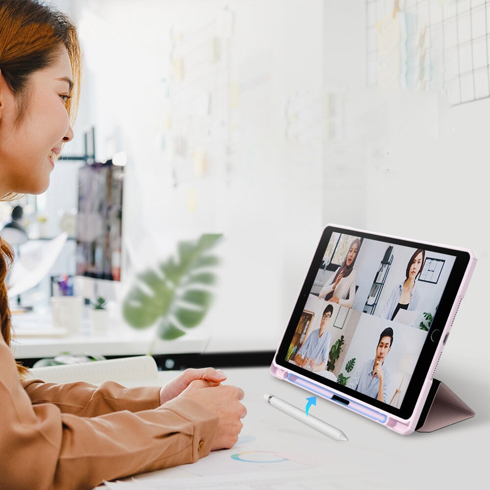 Husa AmazingThing Titan Pro Folio compatibila cu iPad Air 11 inch M3 2025, Roz