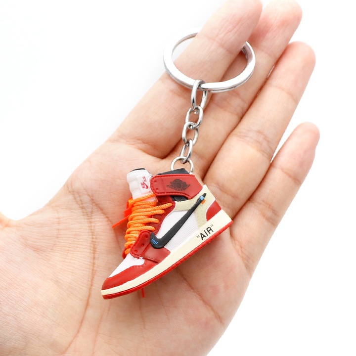 3D kulcstartó, kosárlabda cipő, PVC, 5x2x2cm