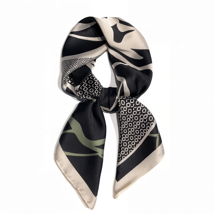 Сатенен декоративен шал 70×70см, черен с модел на рози, многофункционален като шал за глава, шал или аксесоар за чанта