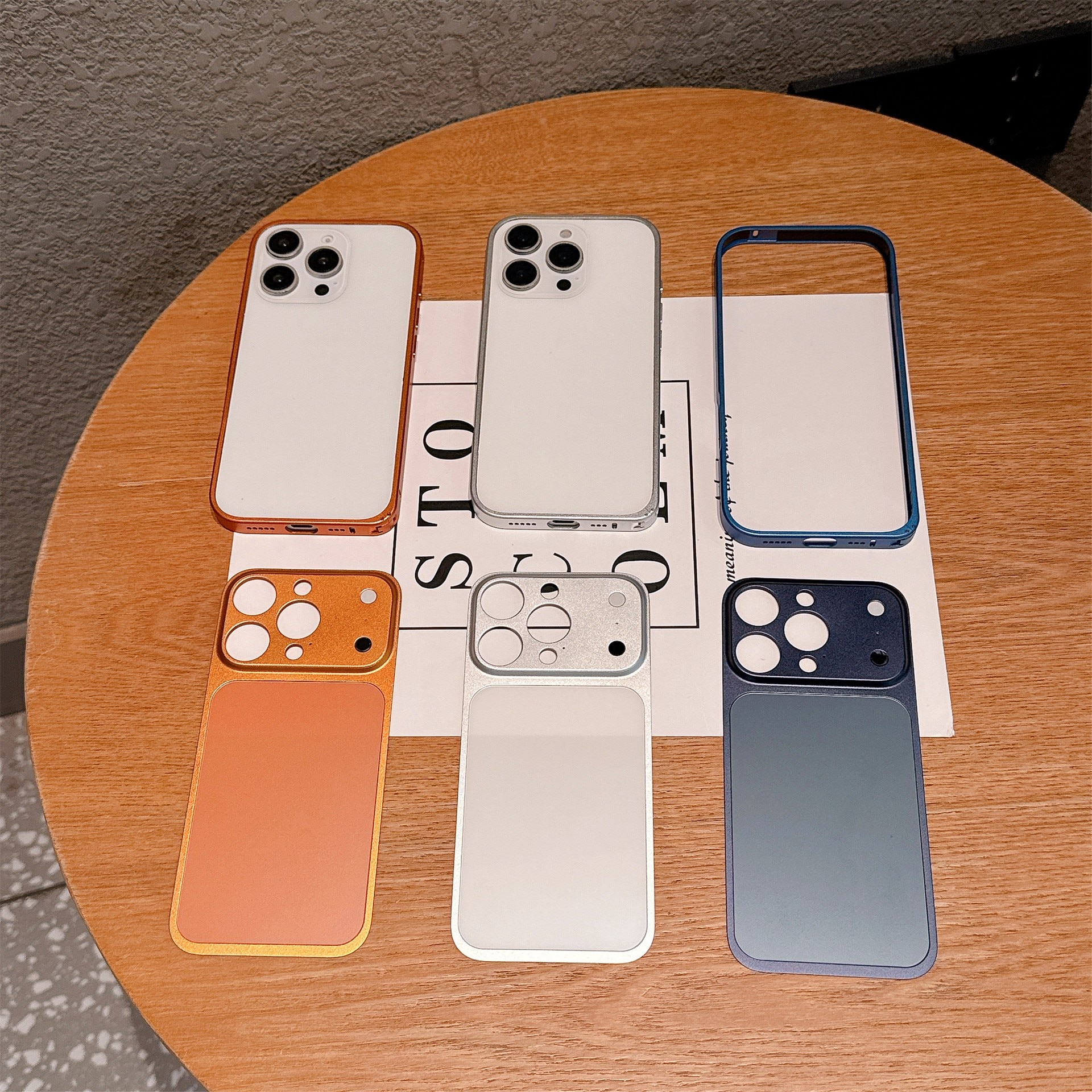 Carcasa Metalica, Flippy, Compatibila Apple iPhone 14 Pro, Creeaza Aspect de iPhone 17 Pro, Unibody Mat, Rezistenta la Zgarieturi, Albastru