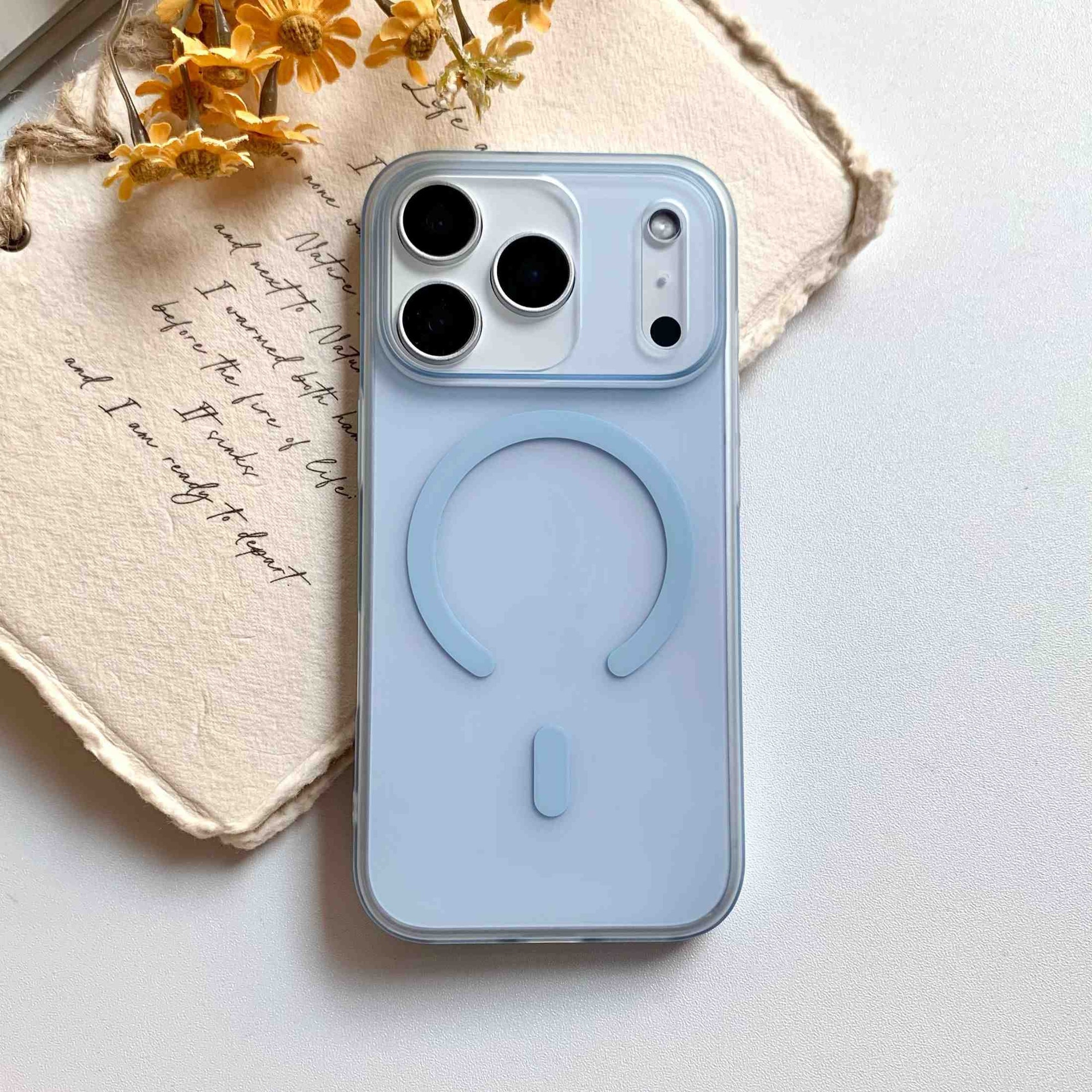 Husa de Protectie, Compatibila cu Apple iPhone 17 Pro, MagSafe, Albastru deschis mat