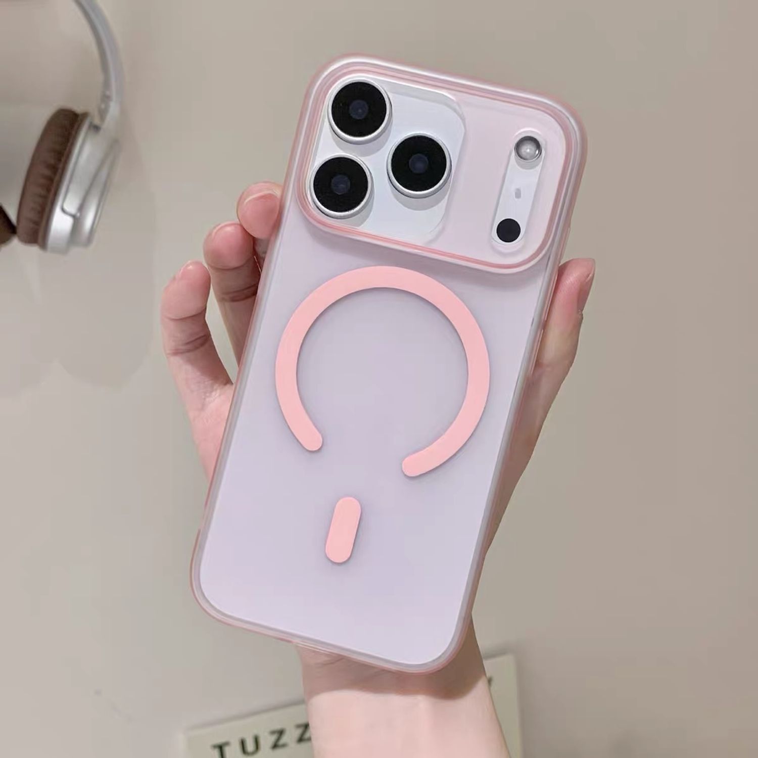 Husa pentru iPhone 17 Pro Max, MagSafe, Ultra Slim, Transparenta Mata, Anti-Amprenta, Protectie Camera, Roz mat