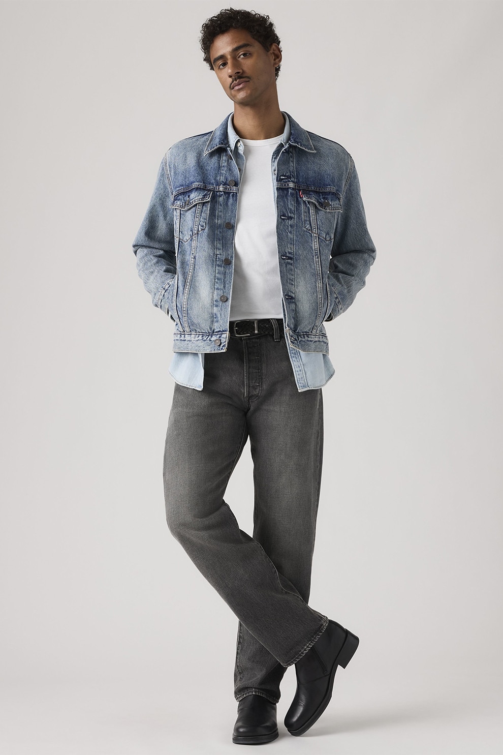 Levi's, Blugi relaxed fit cu aspect decolorat 501®, Gri carbune, W33-L32