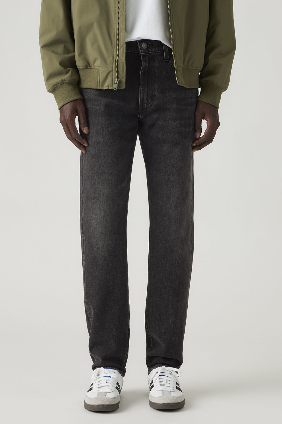 Levi's, Blugi cu croiala conica si aspect decolorat 502®, Negru stins, W33-L32