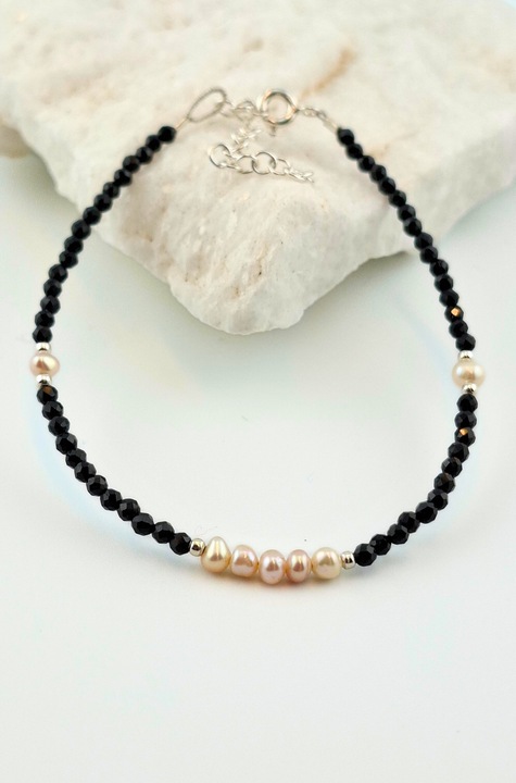 Bratara filimorphia cu pietre naturale, Perle de cultura, Turmalina neagra, si accesorii din argint 925, realizata manual, 17+4 CM