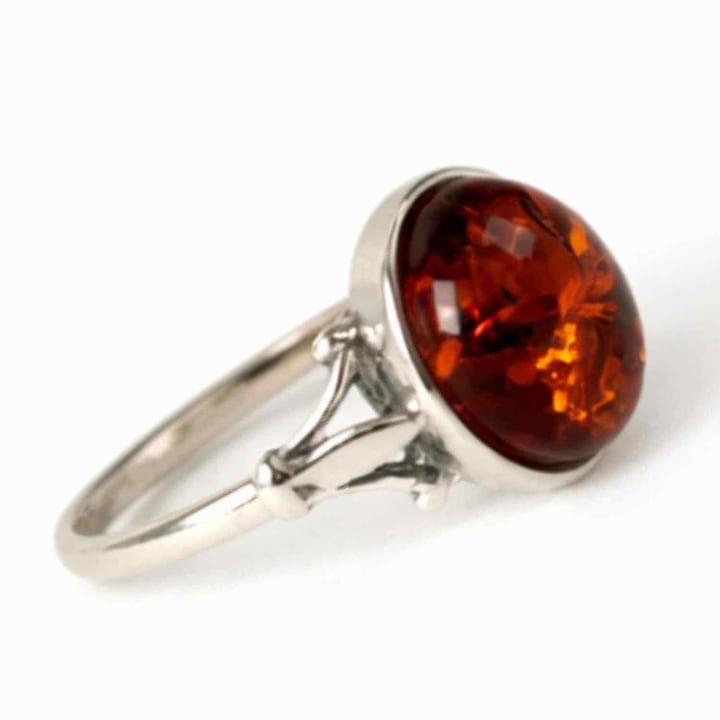 Inel Oval din Argint 925 cu Chihlimbar Natural - Eleganta Calda si Echilibru