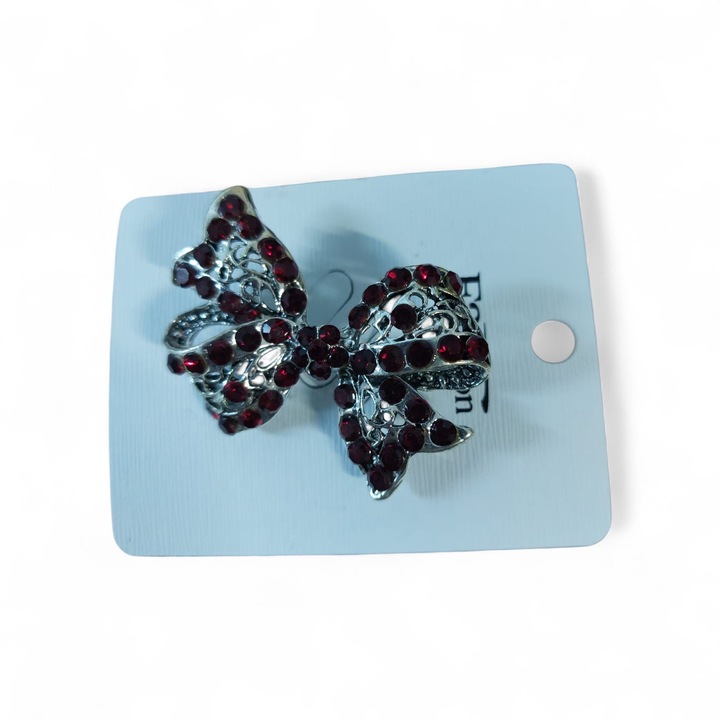 Fényes piros bross, fém, csillogó kövekkel