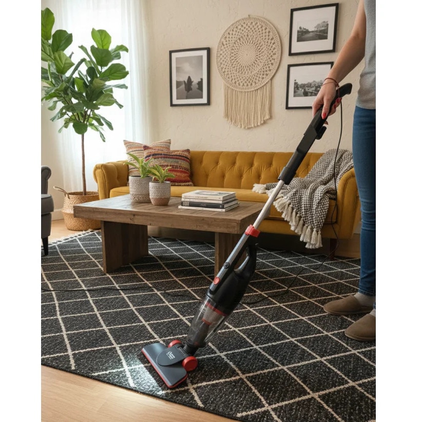 Aspirator vertical fără sac, Bass Polska, 10317, 900 W, recipient detașabil 0.5 l, negru