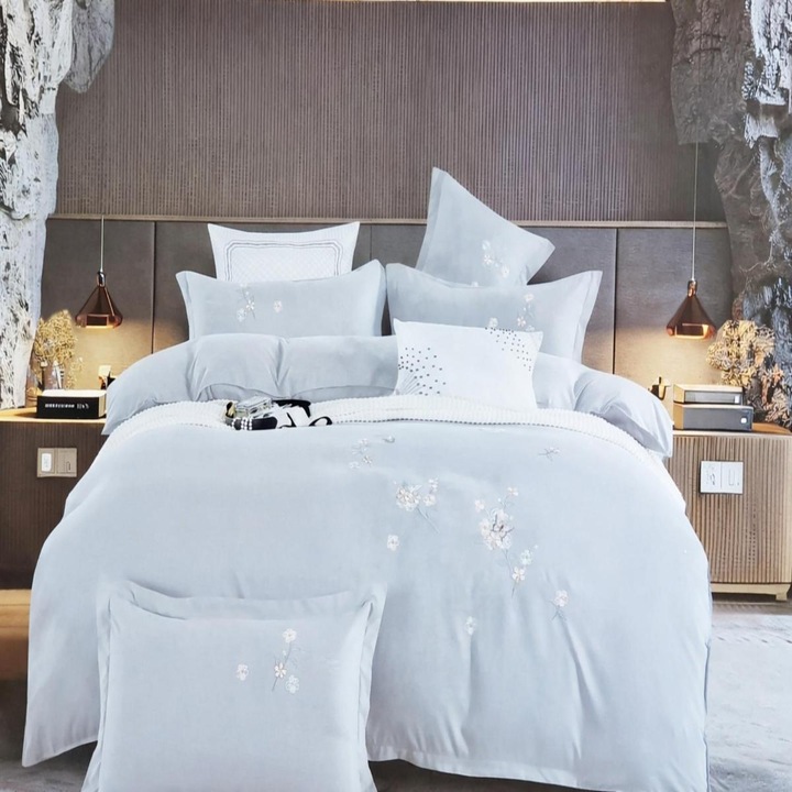 Dupla ágynemű, Luxus, elegáns hímzéssel, 4 részes szett, 2 személyes, 250x250 cm