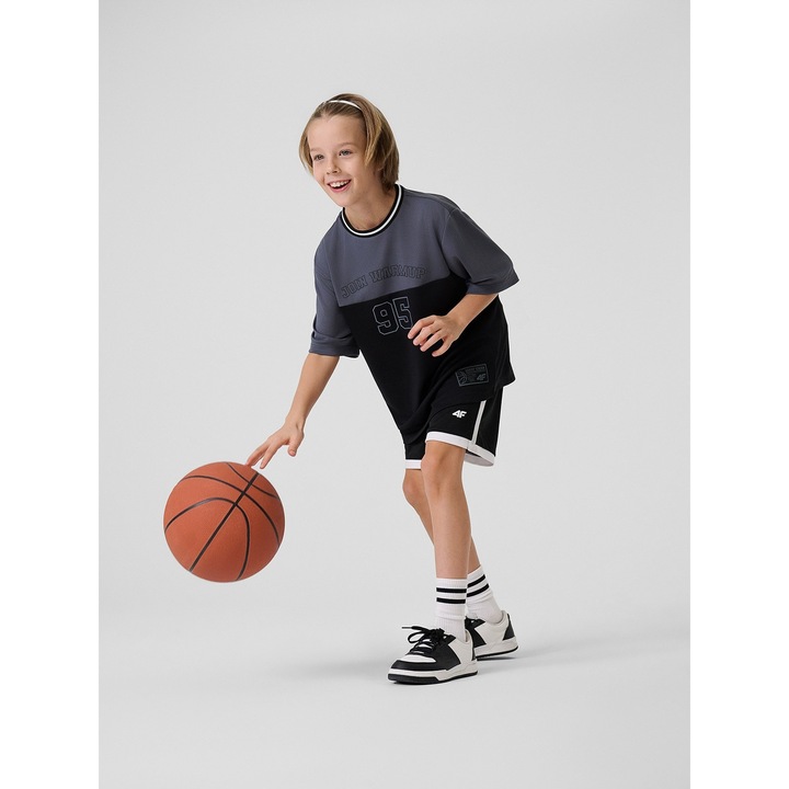 Спортна тениска за момчета, 4F, черна, свободна кройка, бързосъхнеща