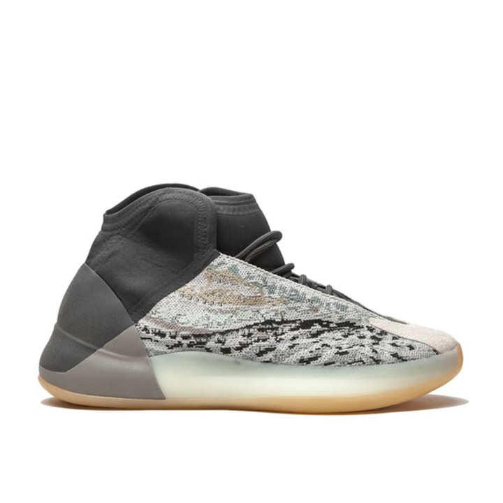 Sportcipő Yeezy Boost QNTM, Többszínű
