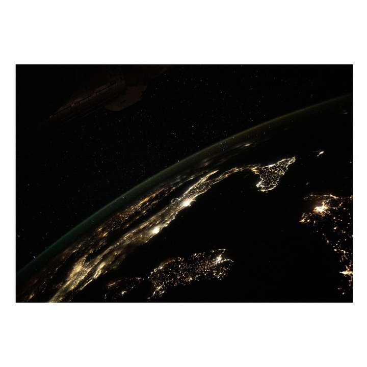 VreauPoster Poster A4 Pamant din Spatiu, Vedere ISS Expeditia 65, Fotografie NASA Carton 250gr