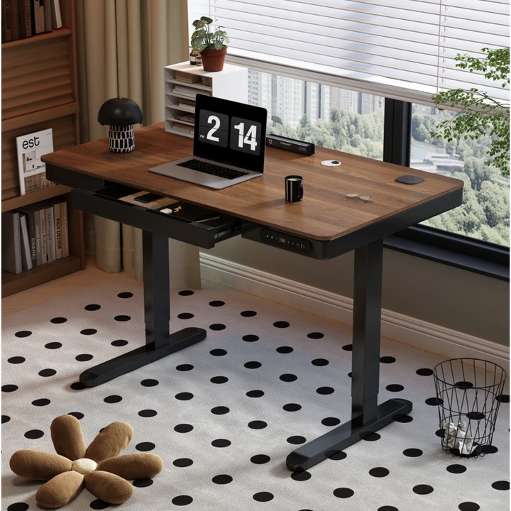 Birou Reglabil, TOPSCAUNE®, Birou Reglabil Inaltime, Birou Electric Cu Sertar Ascuns, Incarcare Wireless Si Port USB, Senzor De Siguranta Anti-Coliziune, Ideal Pentru Birou Si Home Office, Design Modern, Nuc/Negru, 120 x 60 Cm