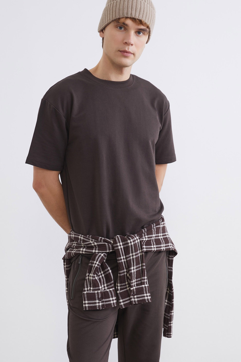 LC WAIKIKI, Tricou cu decolteu la baza gatului si aplicatie discreta, Maro inchis, M