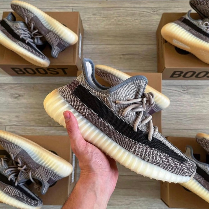 Pantofi Sport Yeezy Boost 350 V2 Zyon 40 2/3 EU FZ1267