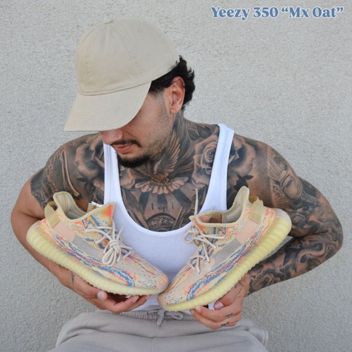 Pantofi Sport Yeezy Boost 350 V2 Mx Oat 46 2/3 EU GW3773