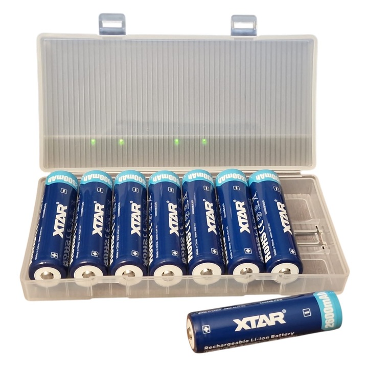 Set 8 acumulatori 18650, 2600 mAh, 3.7V, Li-Ion, cu cutie de depozitare