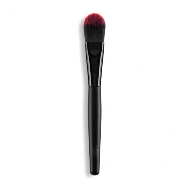 Pensula pentru fond de ten NEO Make Up 01, sintetica, par moale